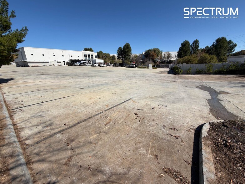 More Photos Of 28141 Kelly Johnson Pky, Santa Clarita Land For Lease