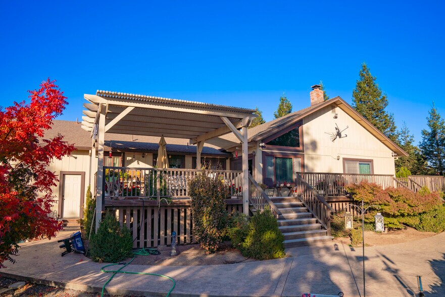 More Photos Of 2208 Olivet Rd, Santa Rosa Industrial For Sale