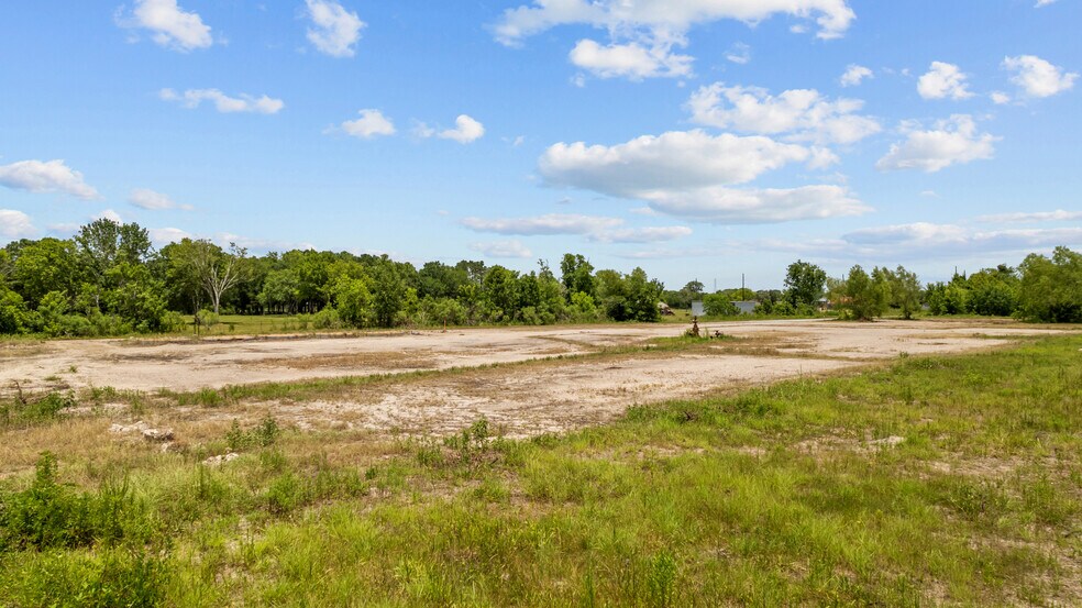 More Photos Of 1403 Algoa Friendswood Rd, Alvin Land For Sale