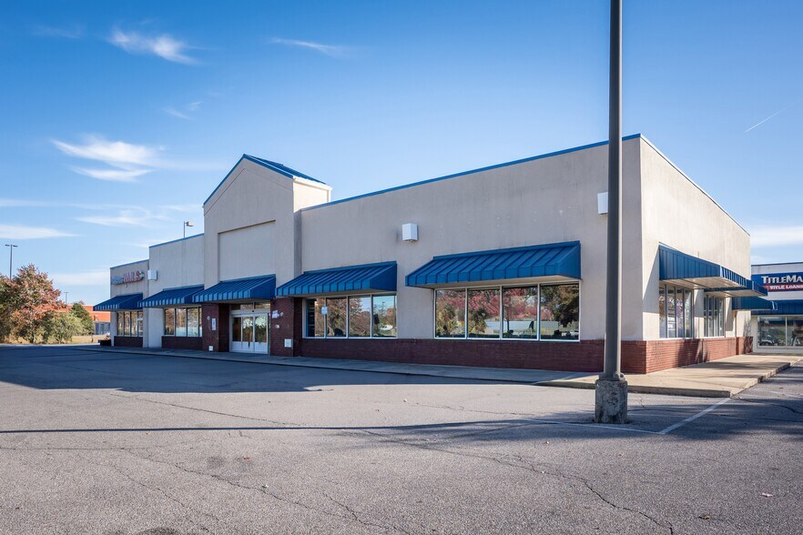 More Photos Of 1130-1132 Germantown Pky, Cordova General Retail For Lease