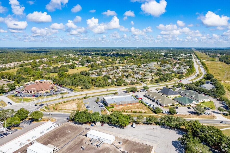 More Photos Of 224 Mariner Blvd, Spring Hill Medical For Sale