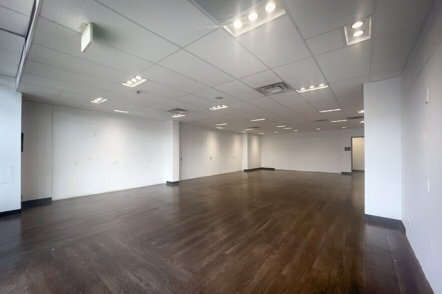 More Photos Of 8632 S Sepulveda Blvd, Los Angeles Storefront Retail Office For Lease
