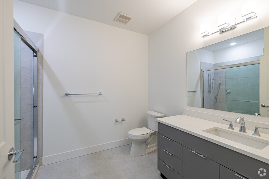 More Photos Of 10 W Westfield Ave W, Roselle Park Apartments For Lease