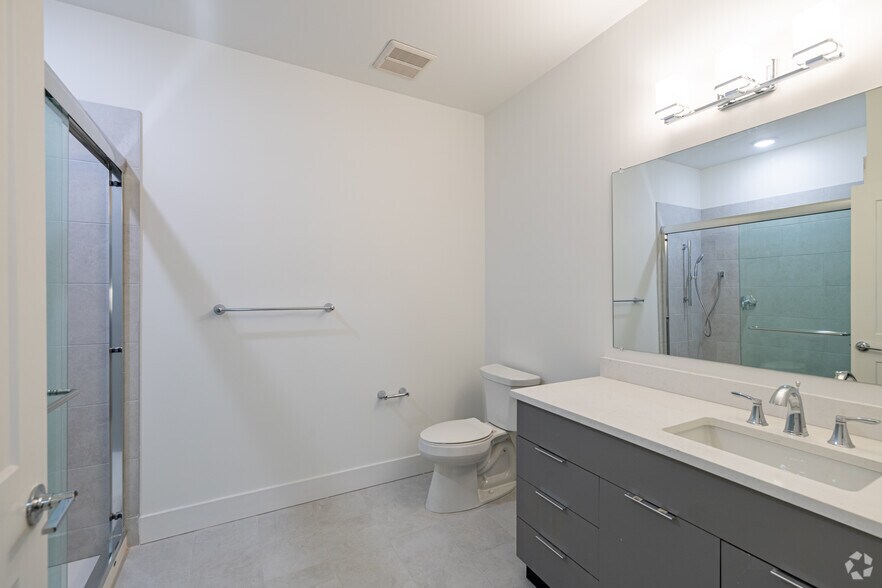 More Photos Of 10 W Westfield Ave W, Roselle Park Apartments For Lease