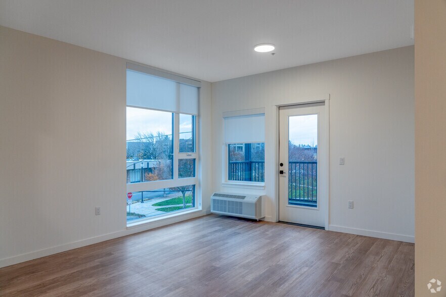 More Photos Of 492 NE 2nd St, Gresham Apartments For Lease