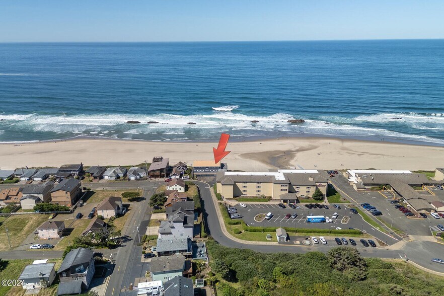 More Photos Of 3929 NW Jetty Ave, Lincoln City Apartments For Sale