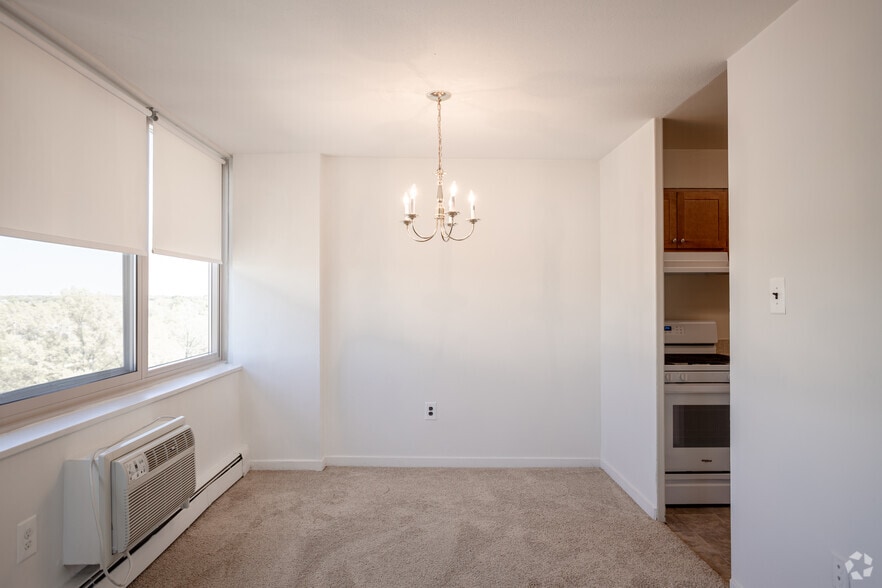 More Photos Of 5105 N Park Dr, Pennsauken Apartments For Lease