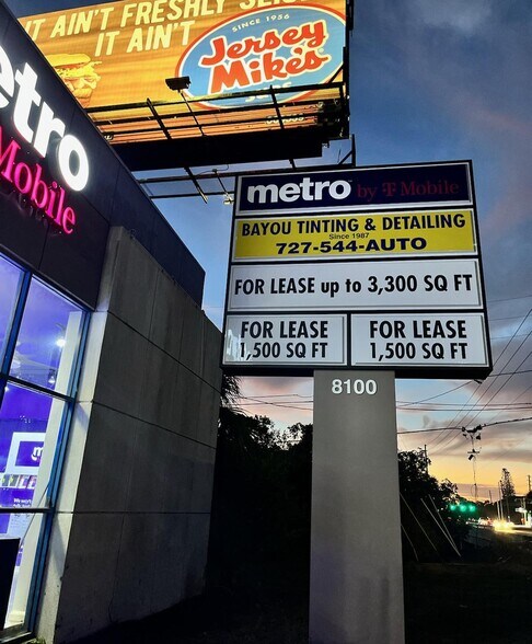 More Photos Of 8100 Park Blvd N, Pinellas Park Storefront For Lease