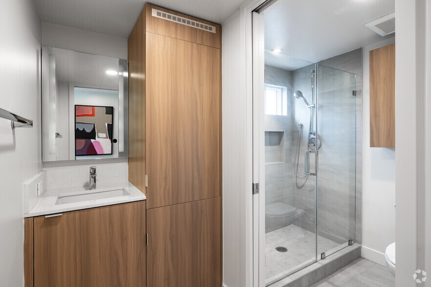 More Photos Of 1743 Butler Ave, Los Angeles Apartments For Sale