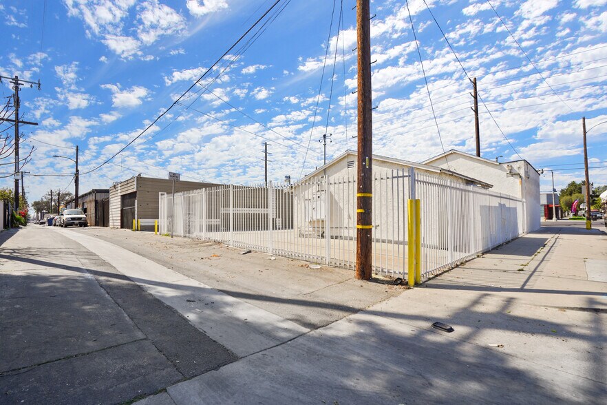 More Photos Of 1108 E 84th Pl, Los Angeles Religious Facility For Sale