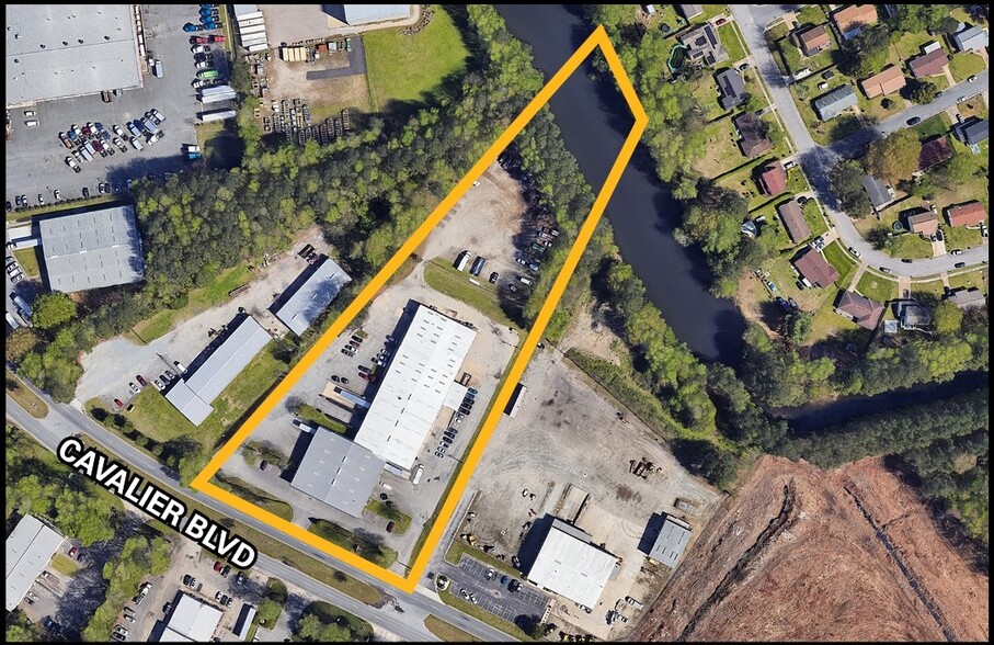 More Photos Of 925 Cavalier Blvd, Chesapeake Distribution For Lease