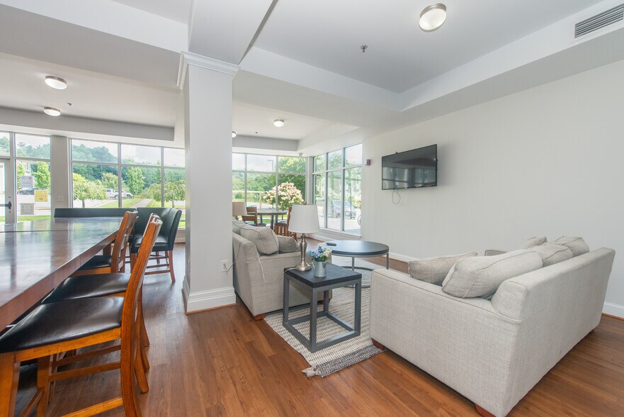 More Photos Of 5606 Campus Ridge Dr, Wise Multifamily For Sale