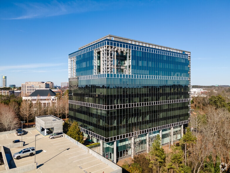 More Photos Of 3330 Cumberland Blvd, Atlanta Coworking Space