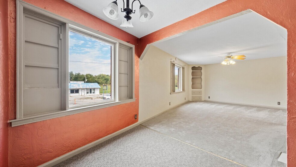 More Photos Of 13101-13109 E Blue Pky, Kansas City Freestanding For Sale