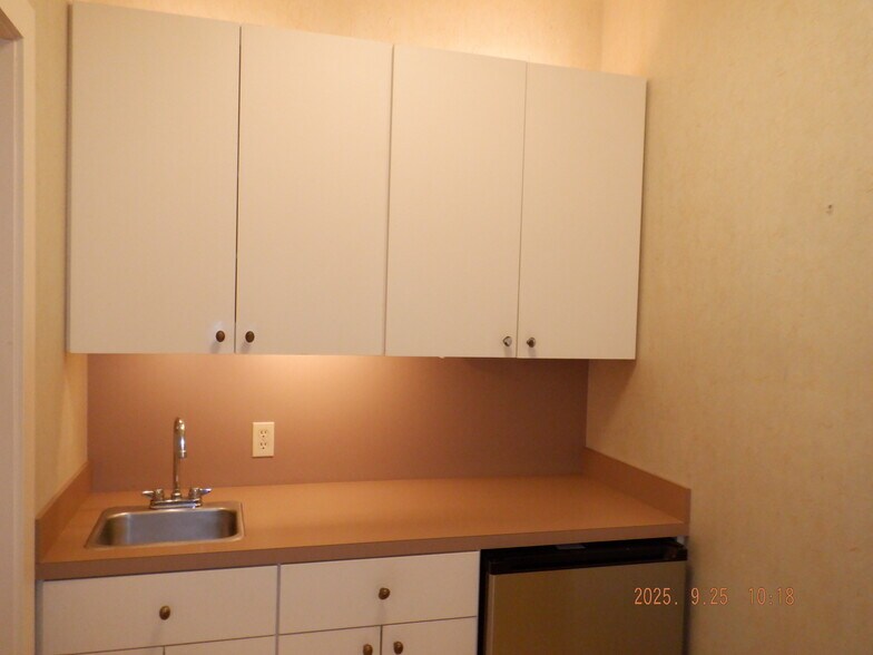 More Photos Of 5524 Bee Caves Rd, Austin Office For Sale