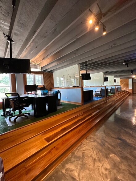 More Photos Of 776 Reynoldsburg-new Albany Rd, Blacklick Light Distribution For Lease