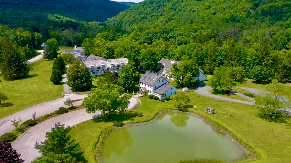 More Photos Of 75 Billings Rd, Plymouth Hotel For Sale