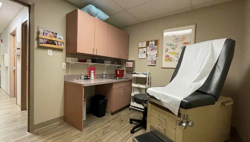 More Photos Of 345 N York Rd, Hatboro Medical For Sale