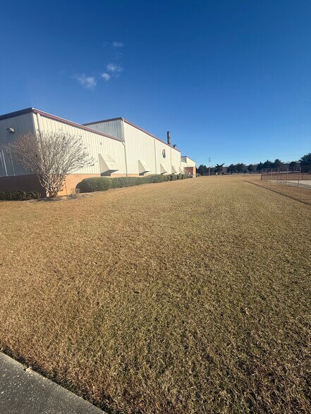 More Photos Of 753 Enterprise Rd, Dillon Industrial For Sale