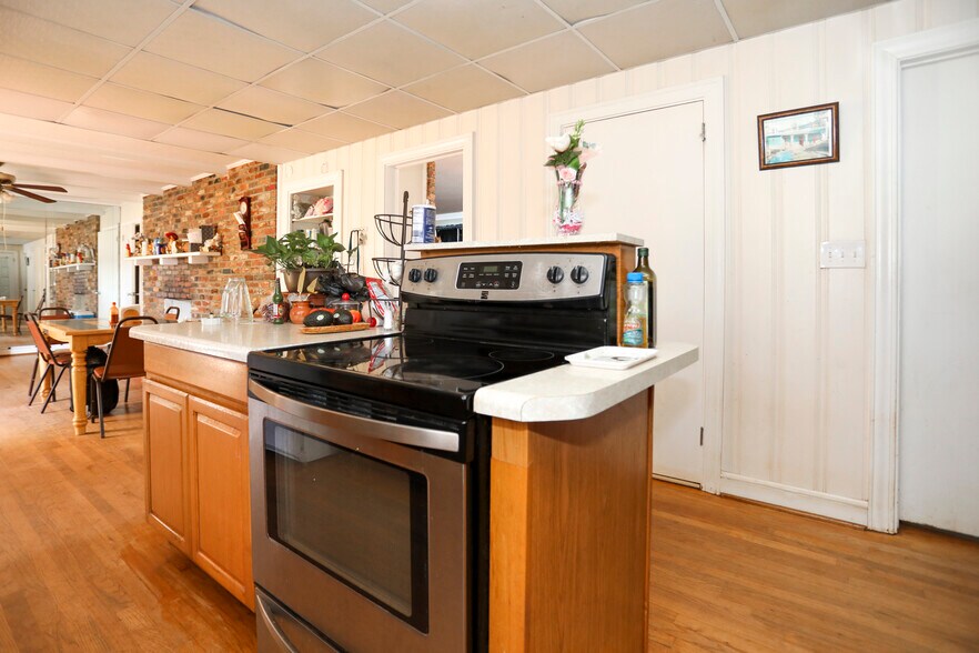 More Photos Of 2821 Poinsett Hwy, Greenville Land For Sale