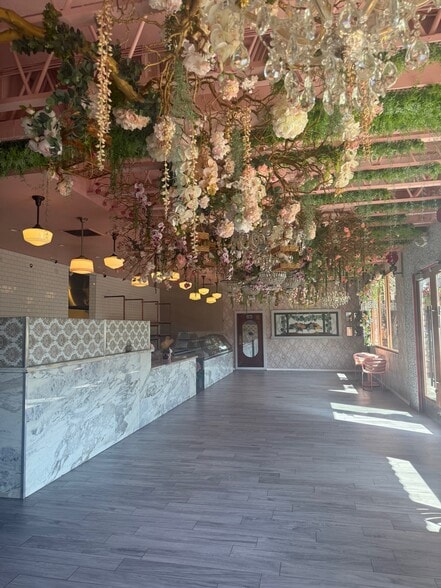 More Photos Of 923 S Bascom Ave, San Jose Restaurant For Lease