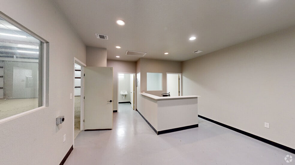 Primary Photo Of 18838 FM 2252, San Antonio Warehouse For Lease