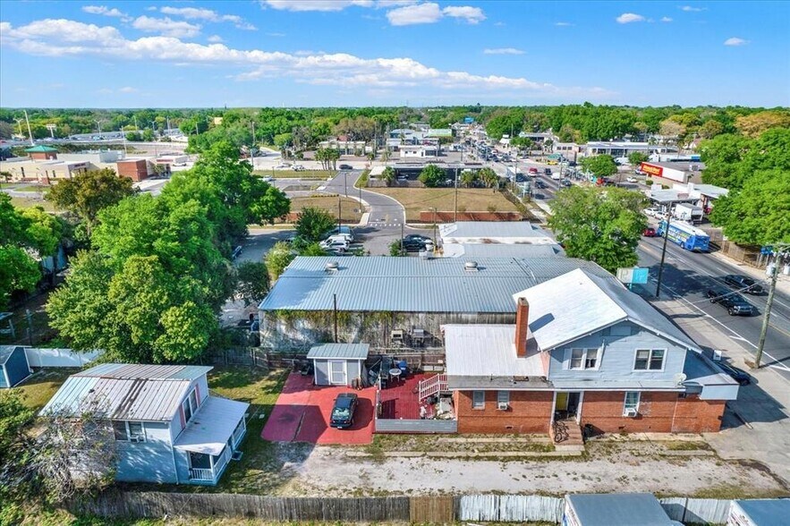 More Photos Of 5210 N Nebraska Ave, Tampa Apartments For Sale