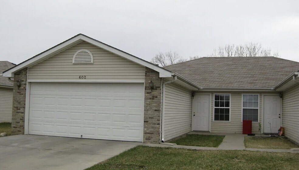 More Photos Of , Omaha Multifamily For Sale