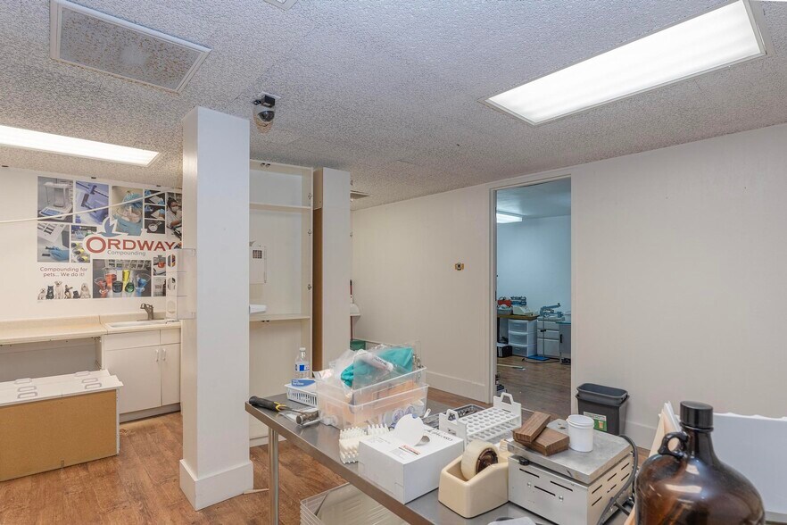 More Photos Of 499 Alvarado St, Monterey Freestanding For Sale