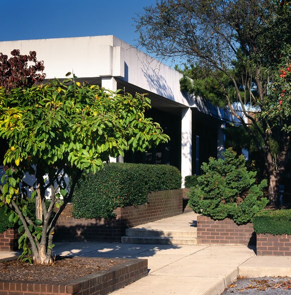 More Photos Of 1630 Manheim Pike, Lancaster Loft Creative Space For Lease