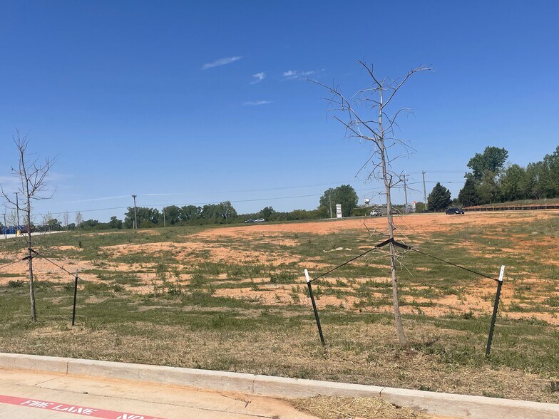 More Photos Of 89th St, Mustang Land For Sale