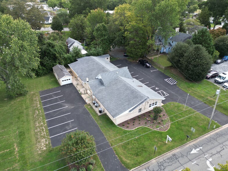 Primary Photo Of 320 Glebe Rd, Easton Office For Sale