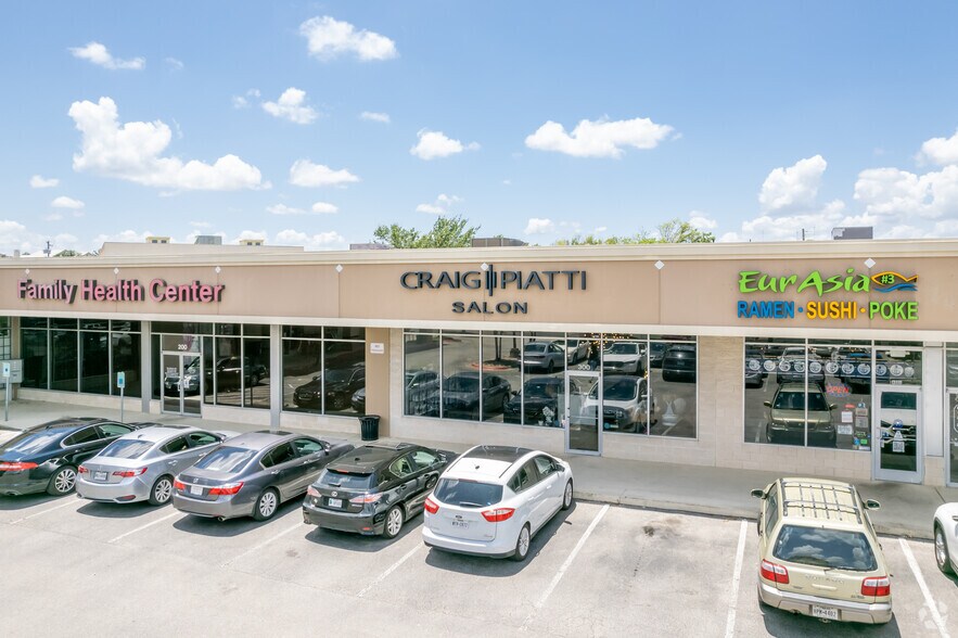 More Photos Of 5222 Burnet Rd, Austin Unknown For Lease