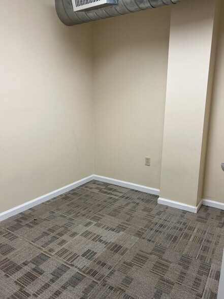 More Photos Of 49 Dansbury Ter, East Stroudsburg Storefront Retail Office For Lease