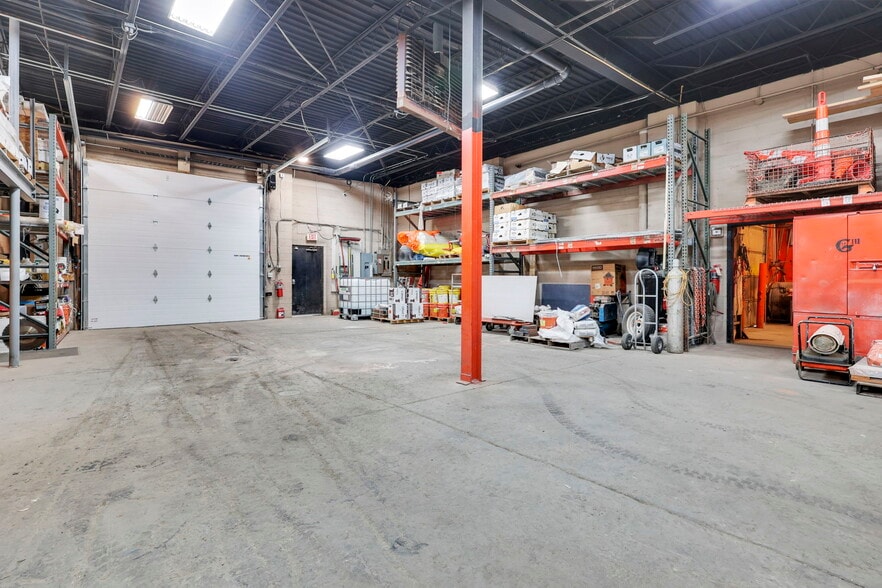 More Photos Of 1759 Old Leonard Ave, Columbus Warehouse For Sale