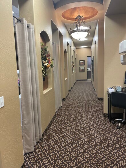 More Photos Of 4135 S Power Rd, Mesa Coworking Space