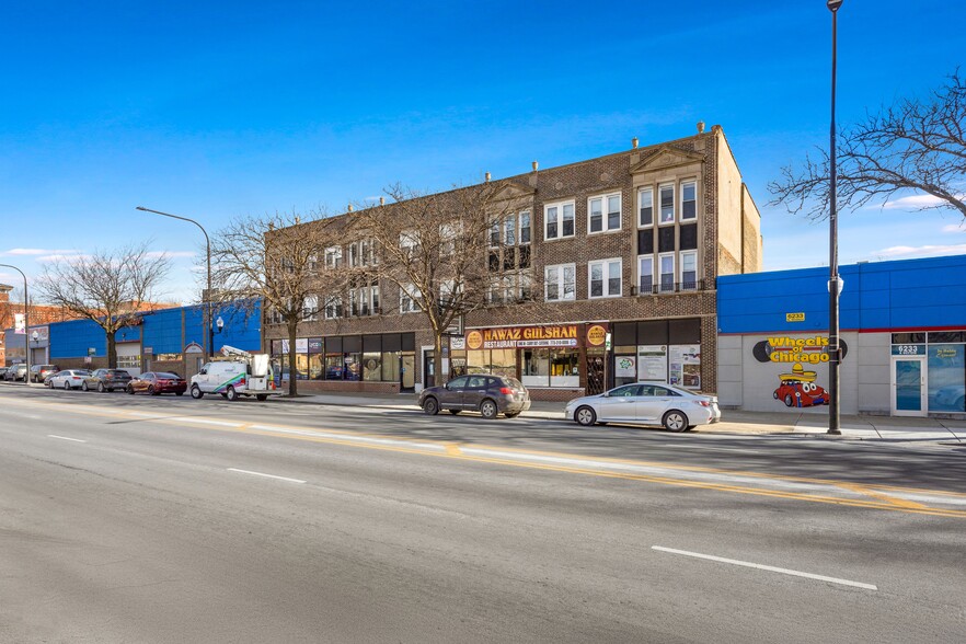 More Photos Of 6235-6243 N Western Ave, Chicago Apartments For Lease