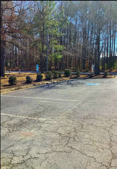 More Photos Of 729 Industrial Park Dr, Newport News Service For Sale