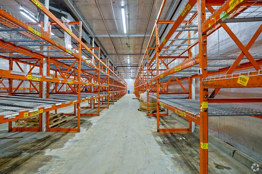 More Photos Of 16 Conn St, Woburn Food Processing For Sale