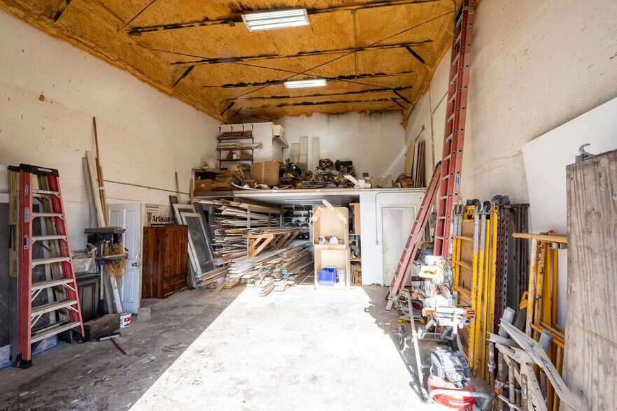 More Photos Of 3235 SE Dominica Ter, Stuart Warehouse For Sale