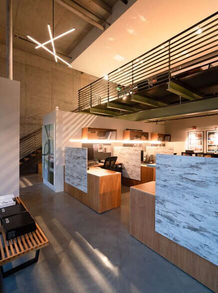 More Photos Of 3046 17th Ave W, Seattle Apartments For Lease