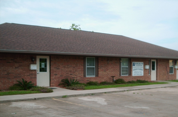 Primary Photo Of 308 Belcher St, Cleveland Medical For Lease