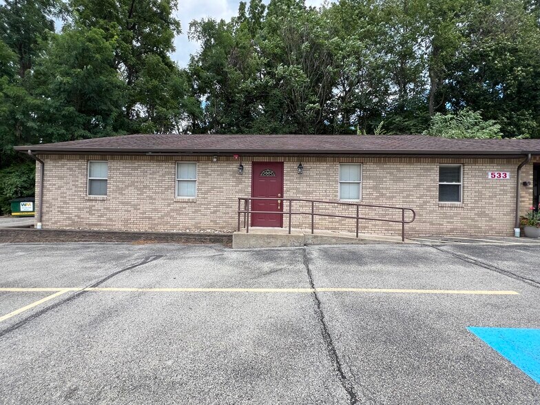 Primary Photo Of 533 Rugh St, Greensburg Loft Creative Space For Lease