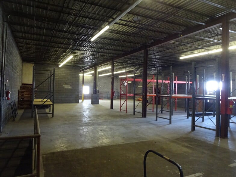 More Photos Of 1605 4th Ave, Charleston Industrial For Sale