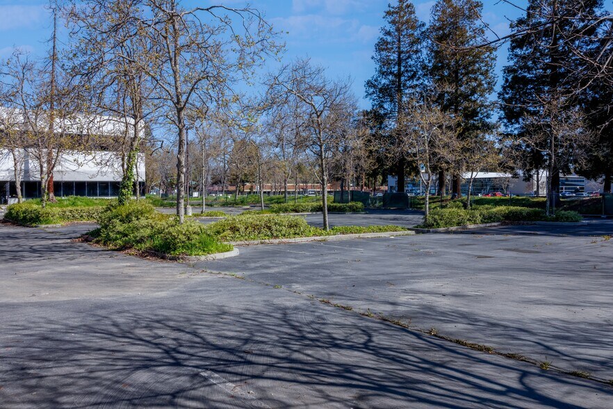 More Photos Of 1851 McCarthy Blvd, Milpitas Office Residential For Sale