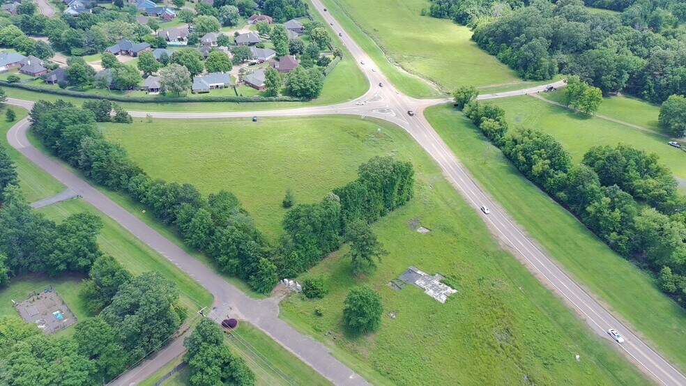 More Photos Of 1505 Old Mannsdale Road, Madison Land For Sale