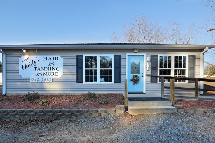 Primary Photo Of 3133 Vass Carthage Rd, Carthage Freestanding For Sale