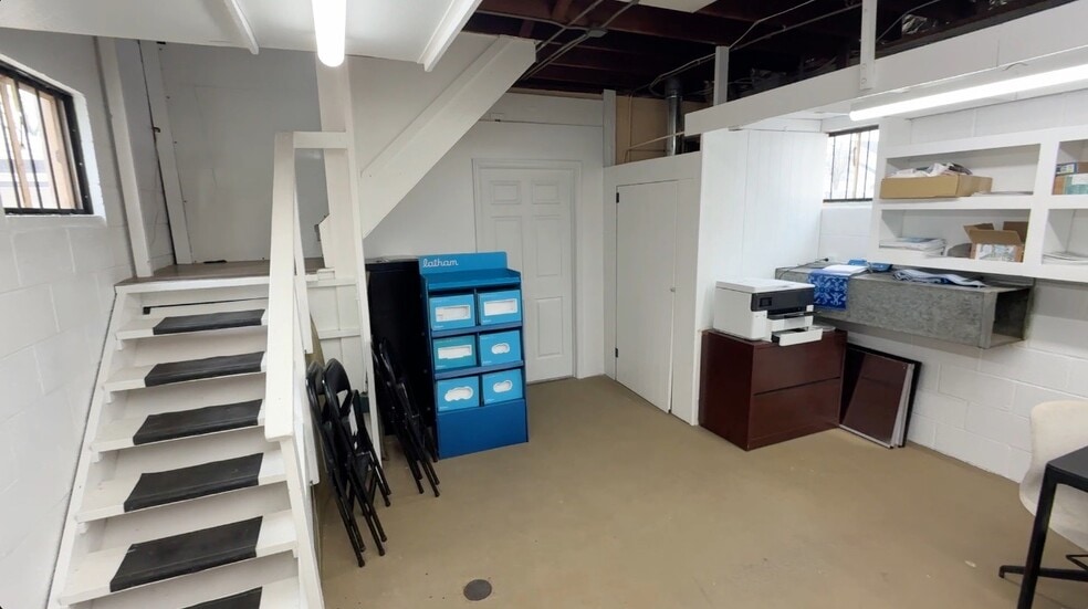 More Photos Of 2515 Mountain Rd, Pasadena Freestanding For Lease