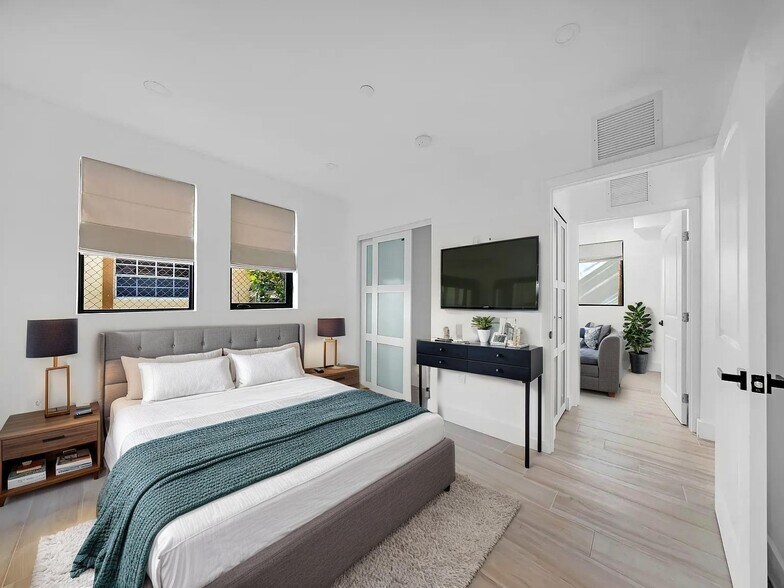 More Photos Of 1037 NW 2nd St, Miami Multifamily For Sale