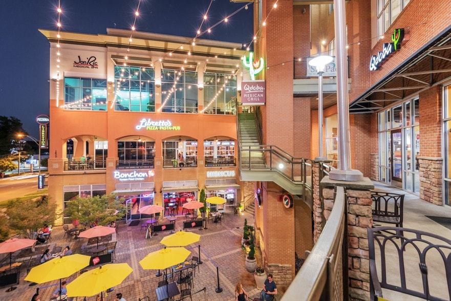 More Photos Of 1600-1730 E Woodlawn Rd, Charlotte Unknown For Lease